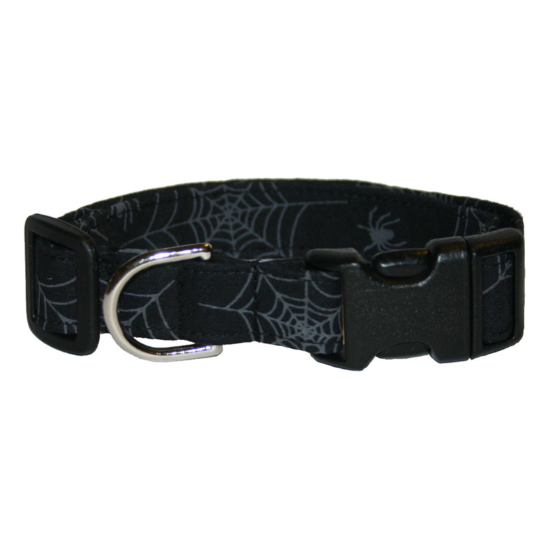 Black Spiderwebs Collar